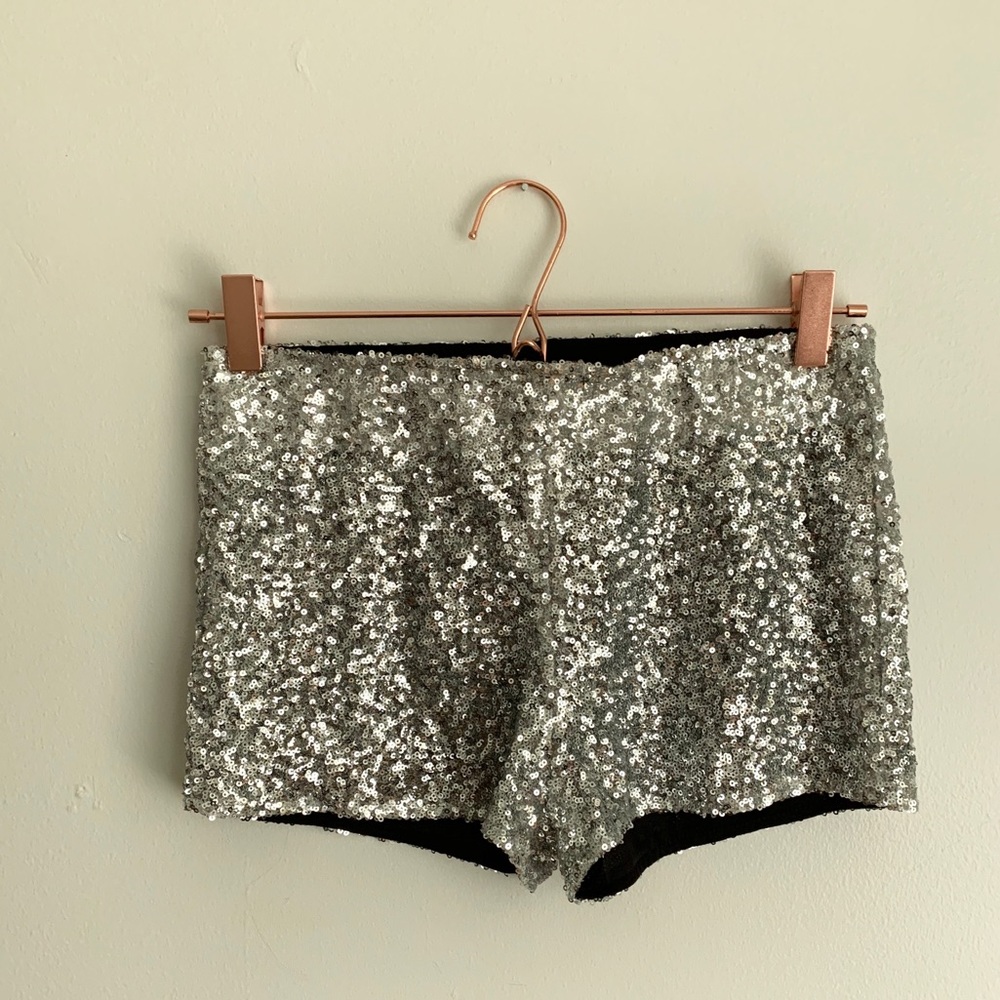 Fab’rik Sequin Hot Pant Shorts (XS-S)